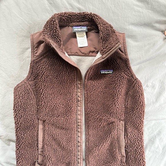 Patagonia Jackets & Blazers - Patagonia Retro Fleece Vest